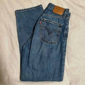 Levi’s Ribcage Straight Jeans